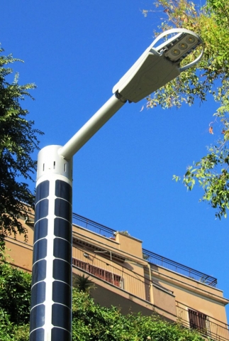 Soluxio sustainable solar light pole; FlexSol Solutions