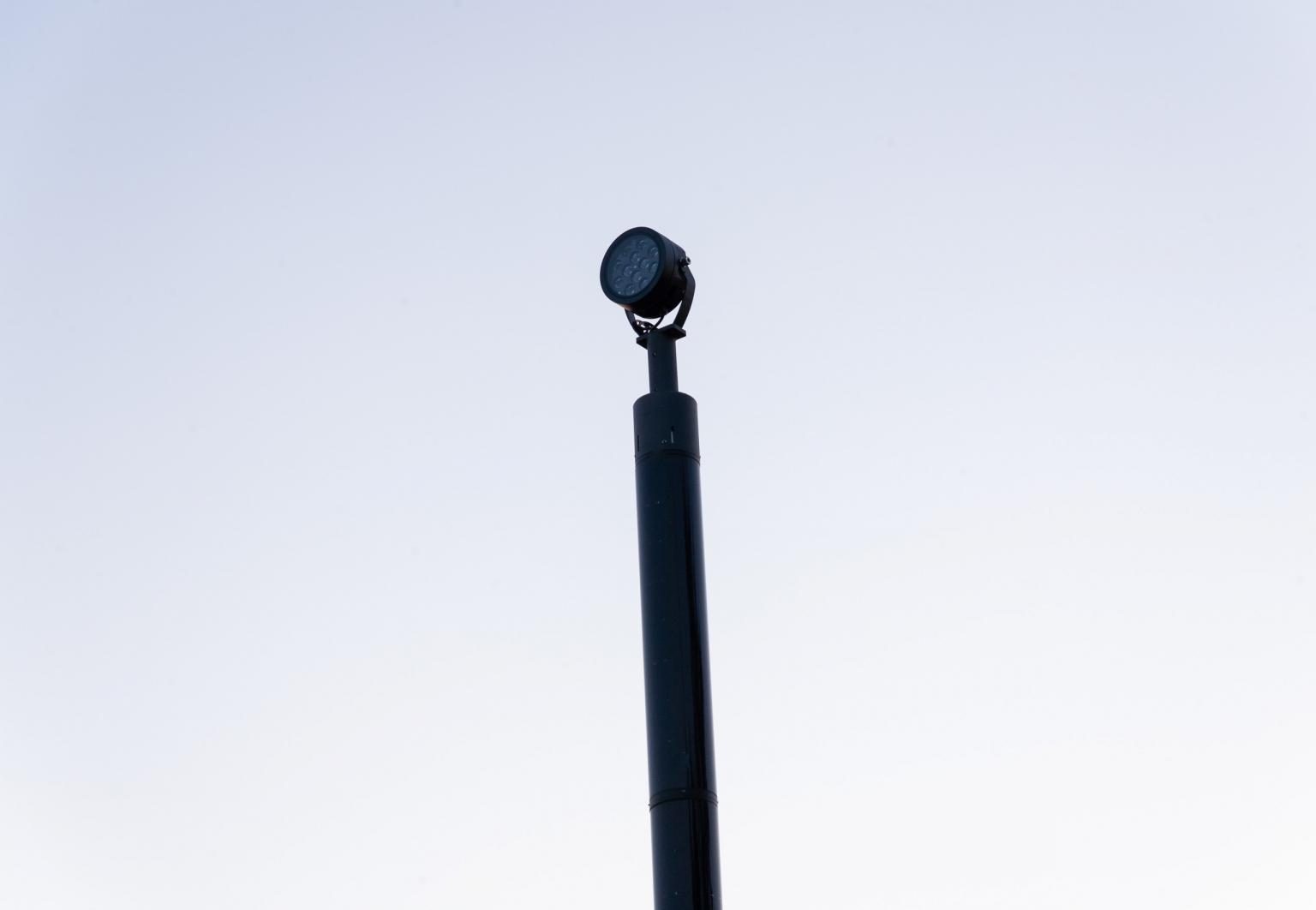 Soluxio monument lighting with spot