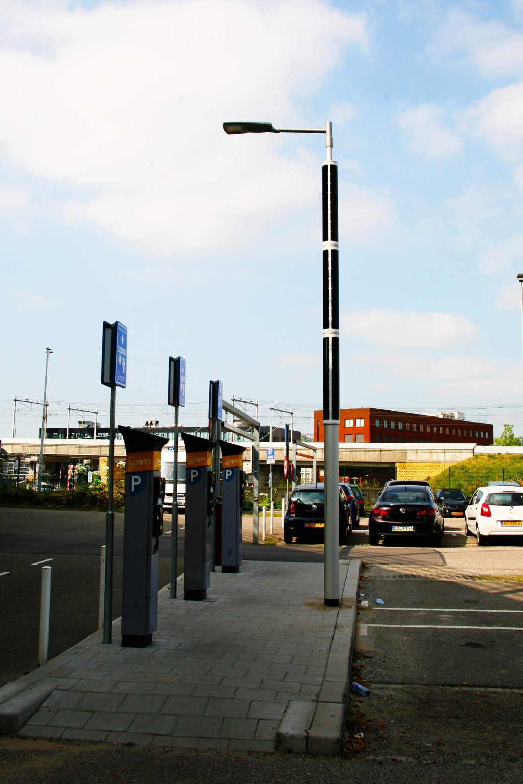 Soluxio off-grid solar parking lot lights Soluxio off-grid solar parking lot lights
